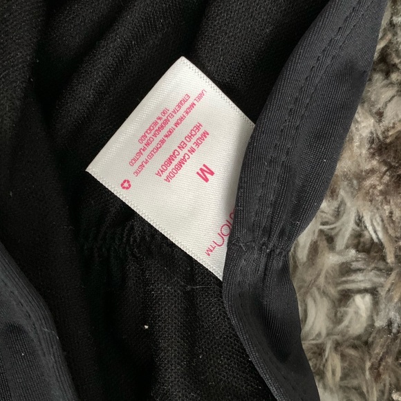 Runched Bikini Bottom - Picture 3 of 3